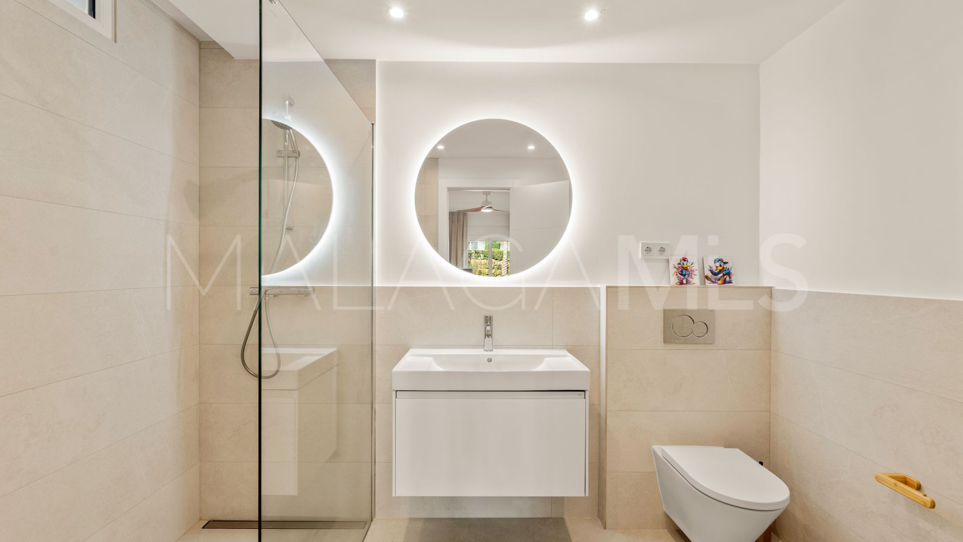 Buy adosado de 3 bedrooms in Las Brisas