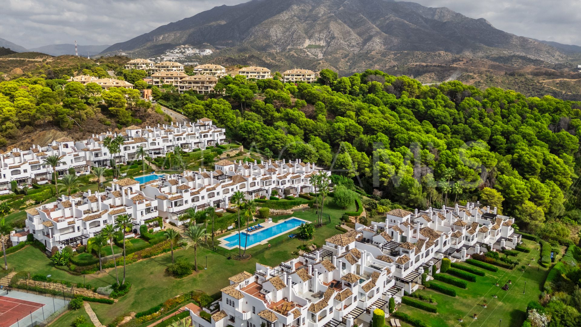 Buy adosado de 3 bedrooms in Las Brisas