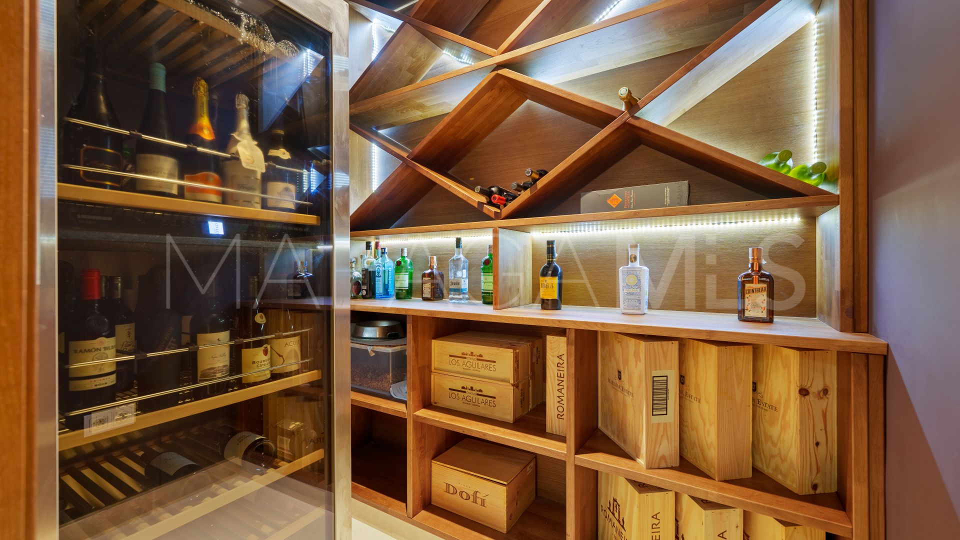 For sale Nueva Andalucia villa