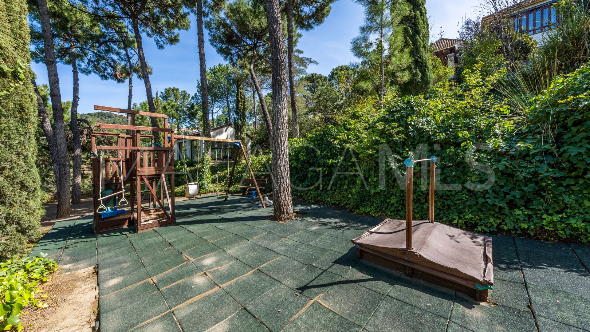Villa for sale in La Zagaleta