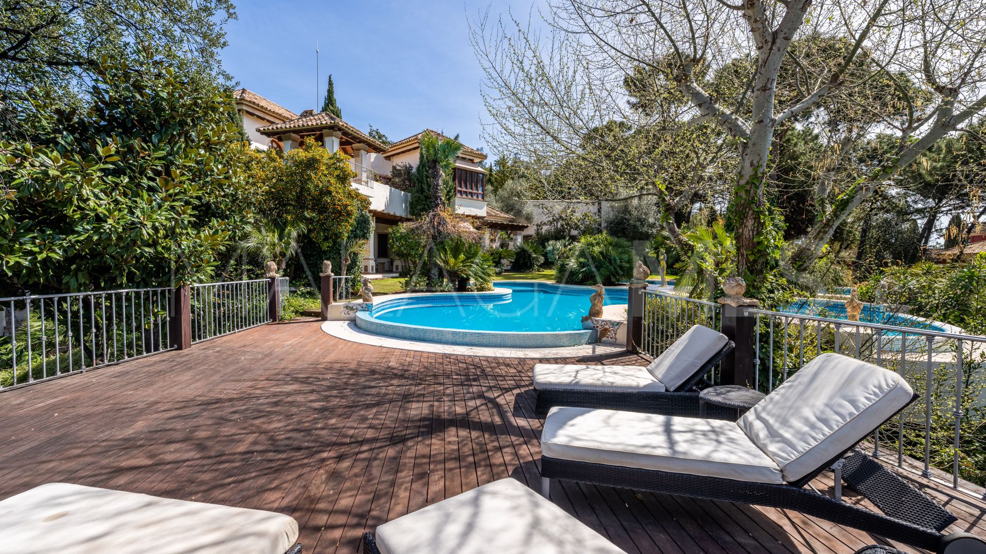 Villa for sale in La Zagaleta