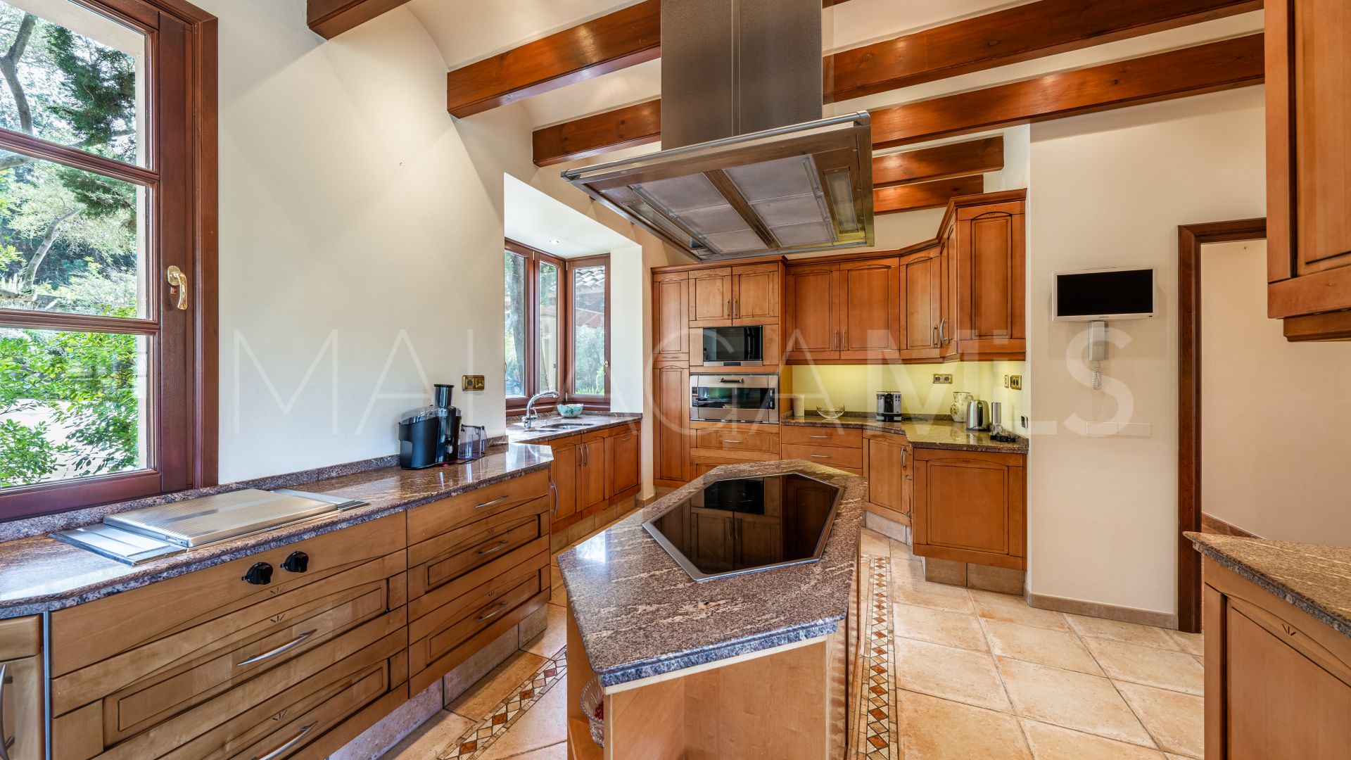 Villa for sale in La Zagaleta