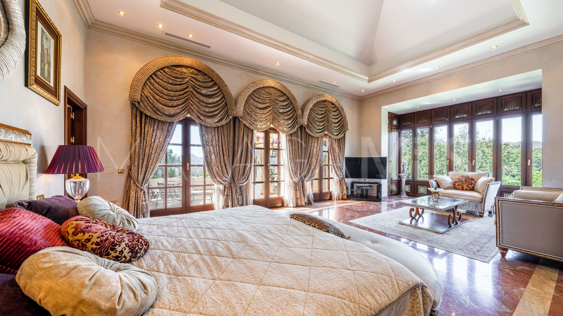Villa for sale in La Zagaleta