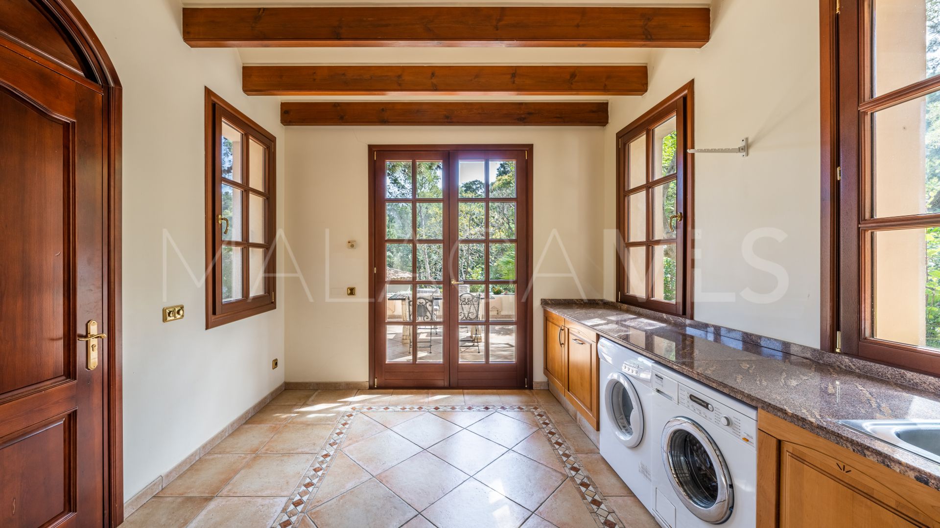 Villa for sale in La Zagaleta