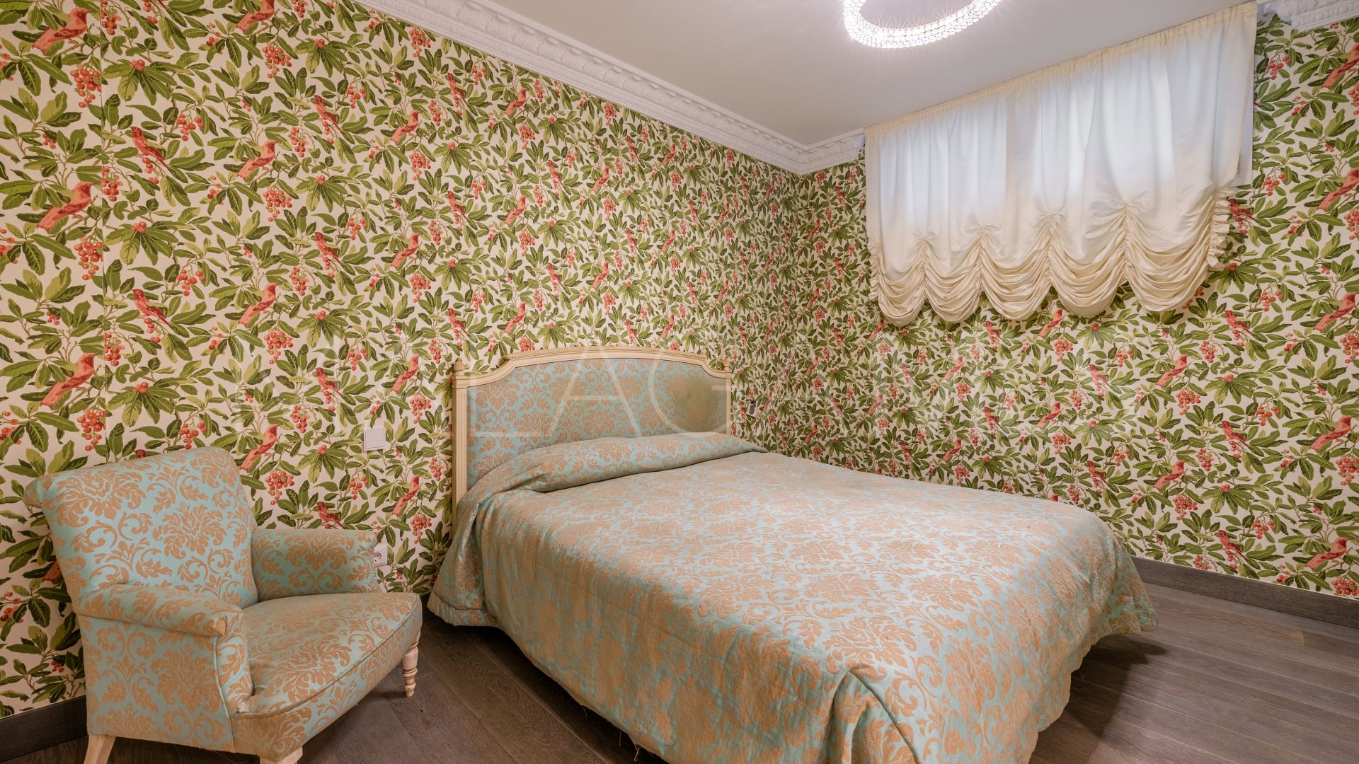 For sale Cascada de Camojan 9 bedrooms villa