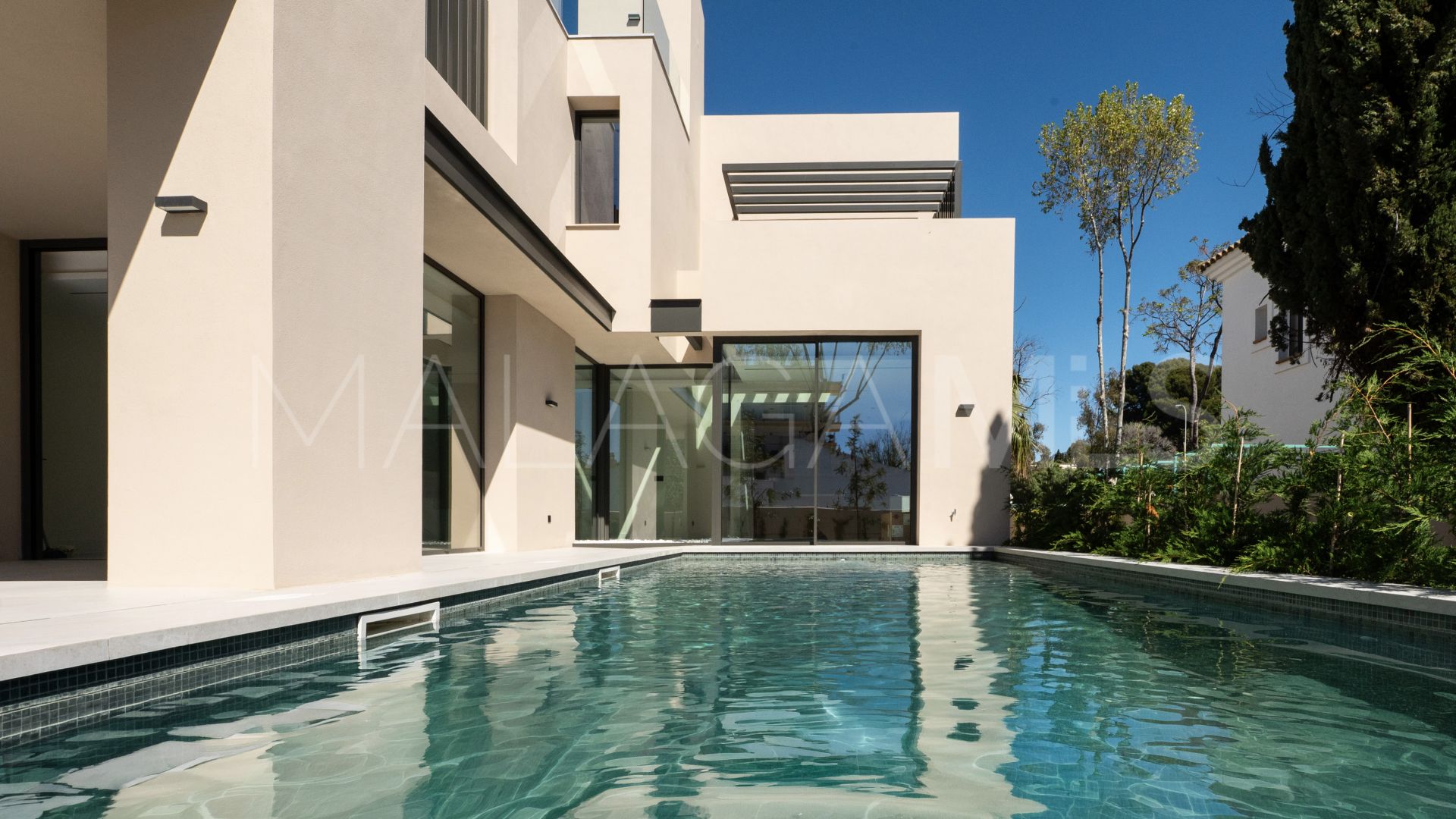 Villa for sale in Rio Verde Playa