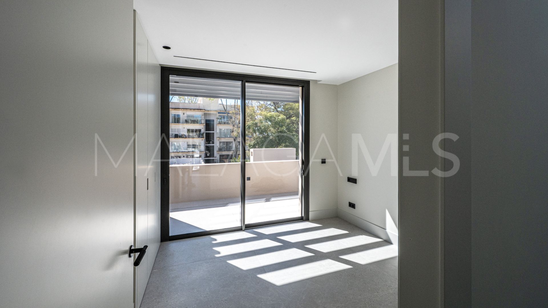 Villa for sale in Rio Verde Playa