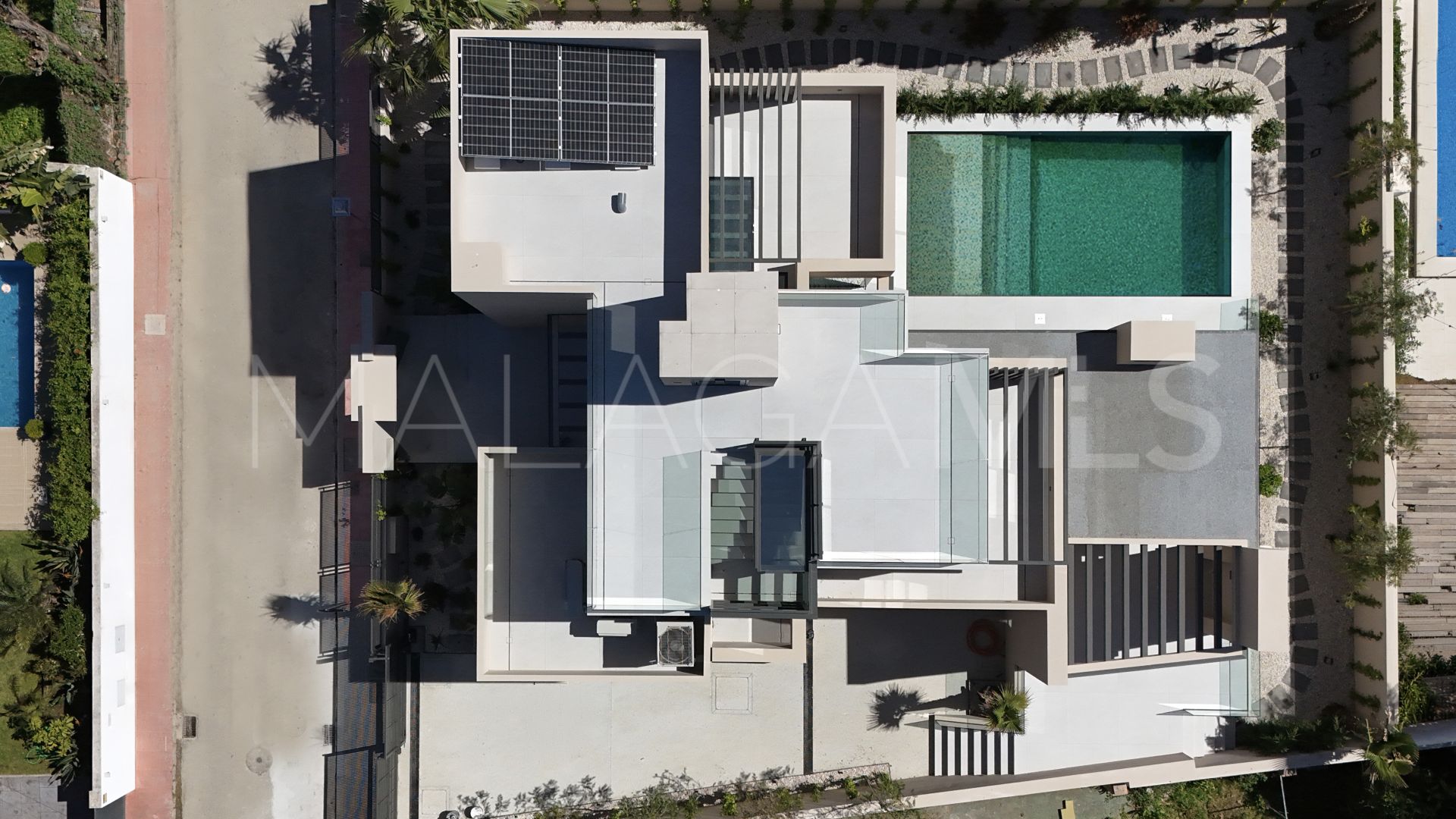 Se vende villa with 5 bedrooms in Rio Verde Playa