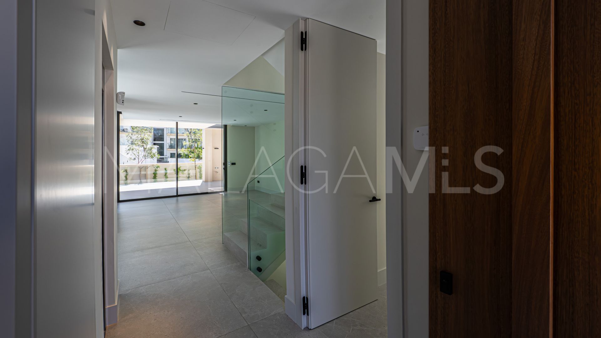 Villa for sale in Rio Verde Playa