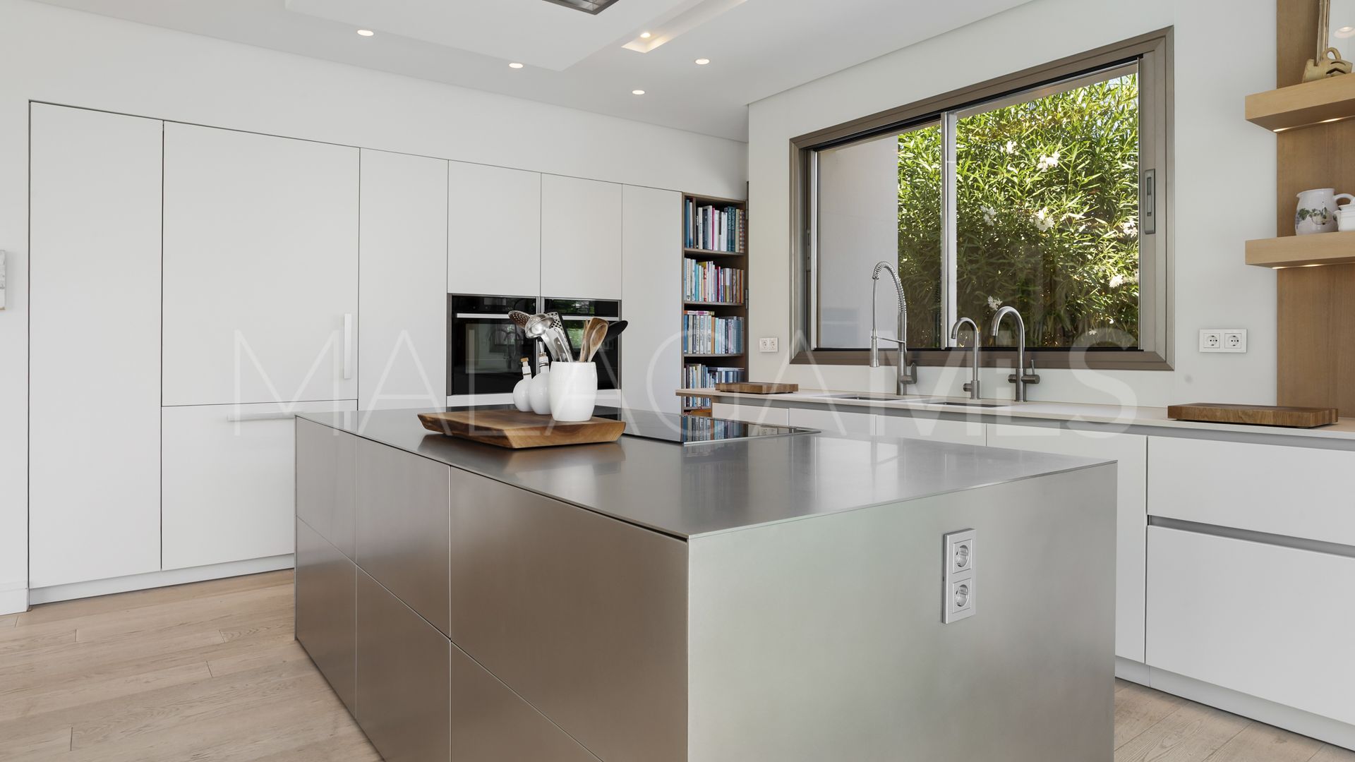 Villa for sale in Marbella Centro