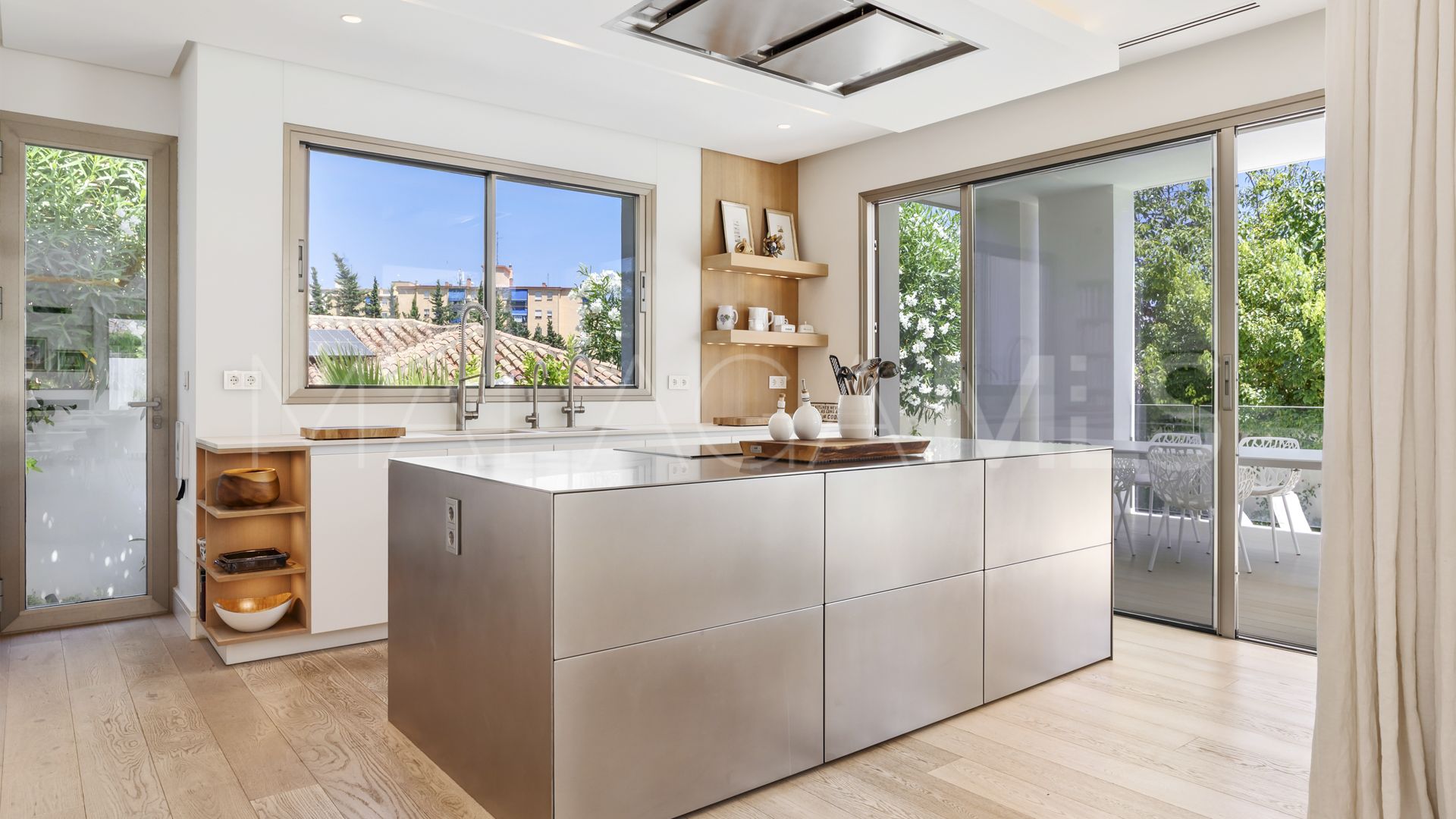 Villa for sale in Marbella Centro