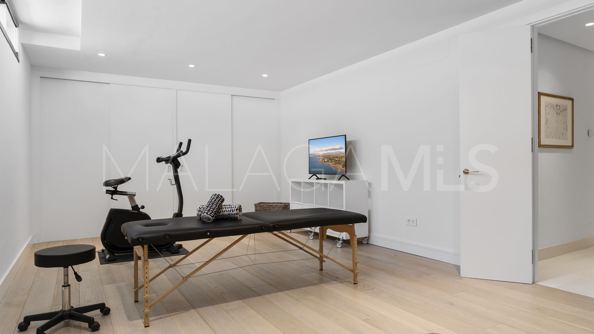 Villa for sale in Marbella Centro