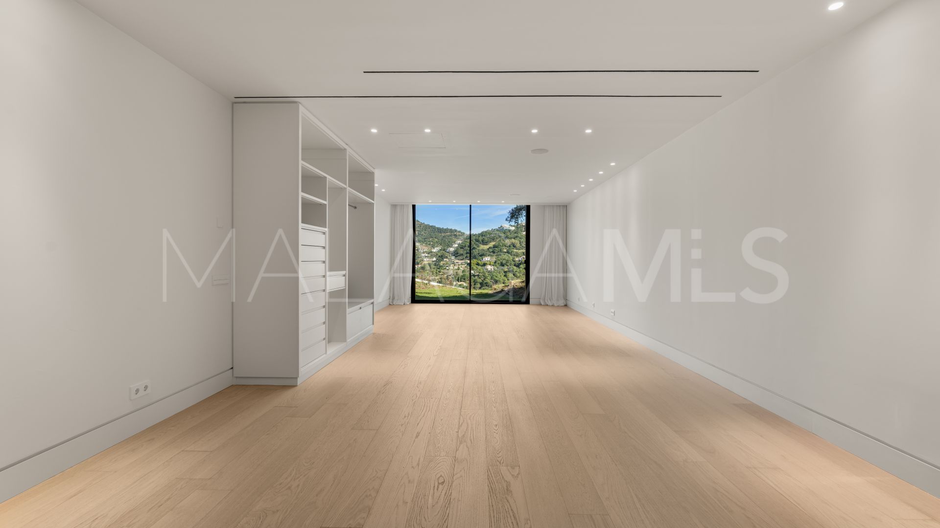 Villa for sale in La Zagaleta