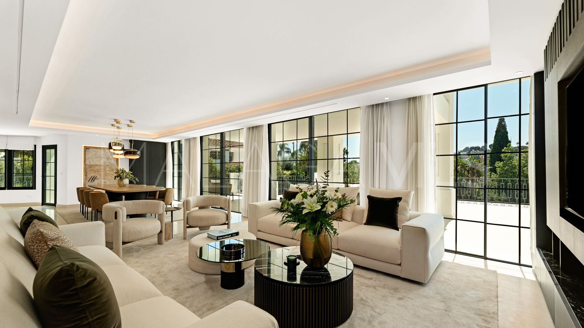 Villa a la venta de 6 bedrooms in Las Brisas del Golf