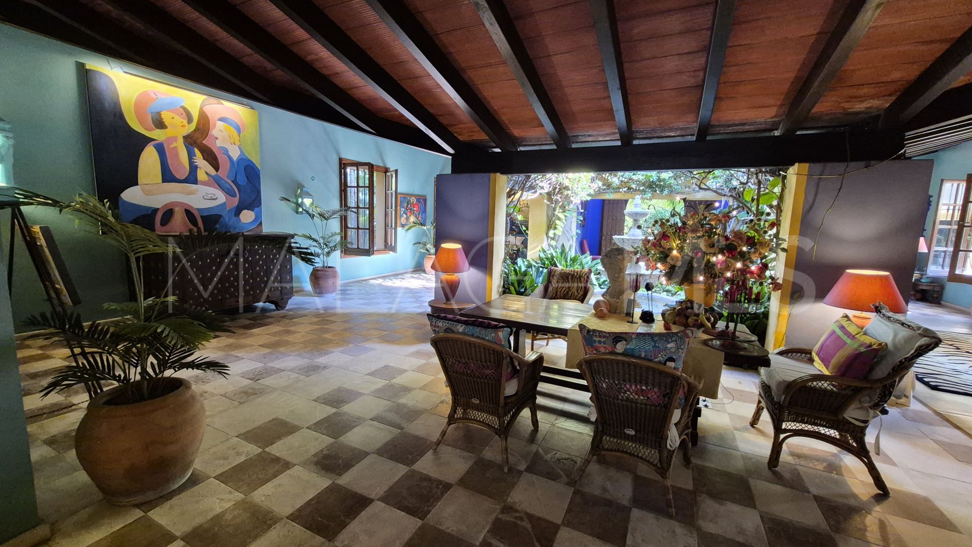 Villa for sale in Guadalmina Baja with 3 bedrooms