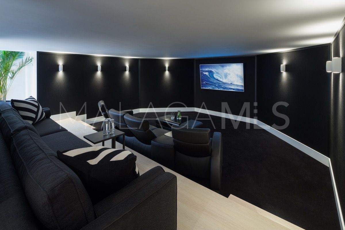 Se vende villa de 5 bedrooms in Aloha
