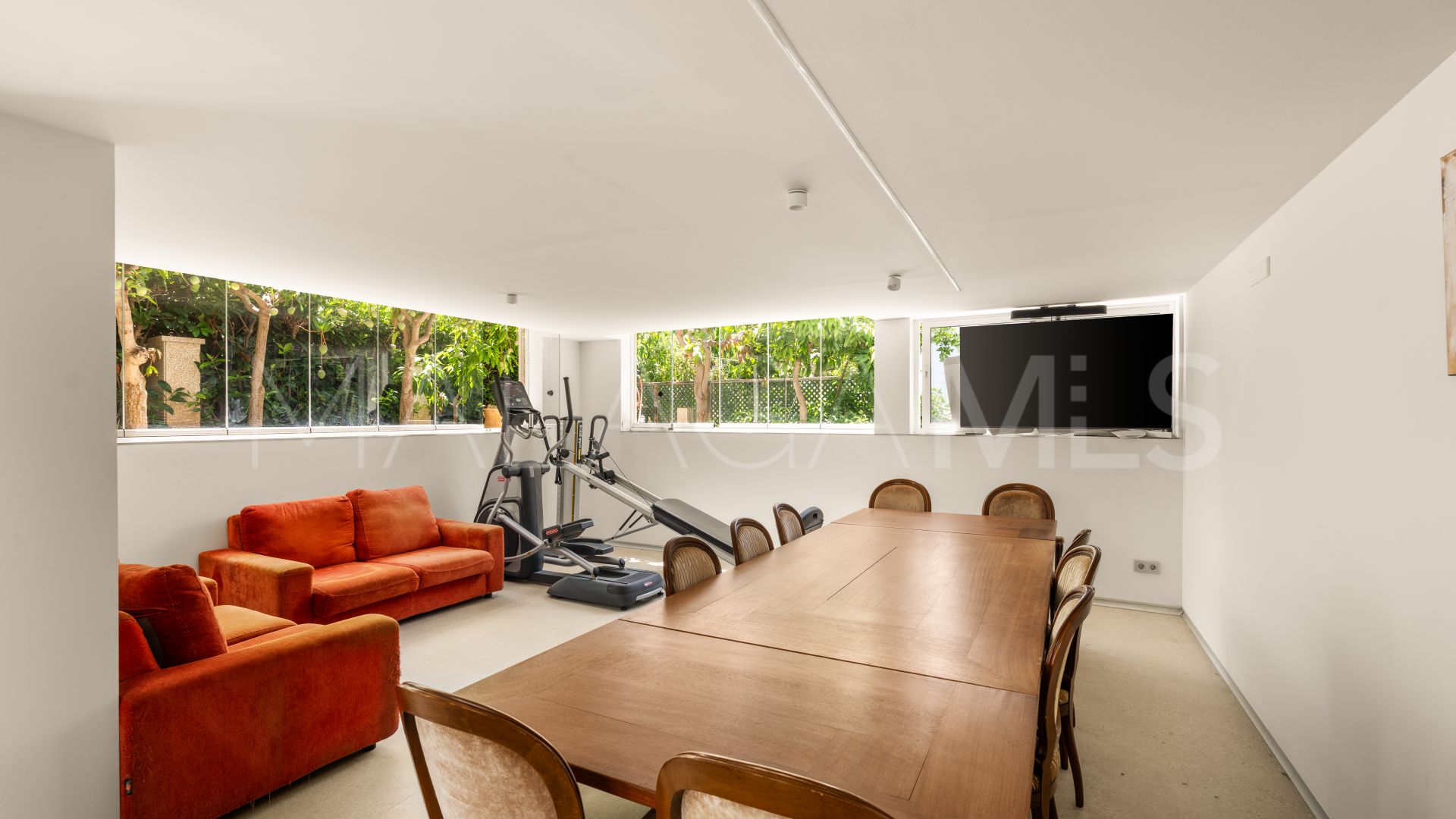 Villa for sale in Bahia de Marbella