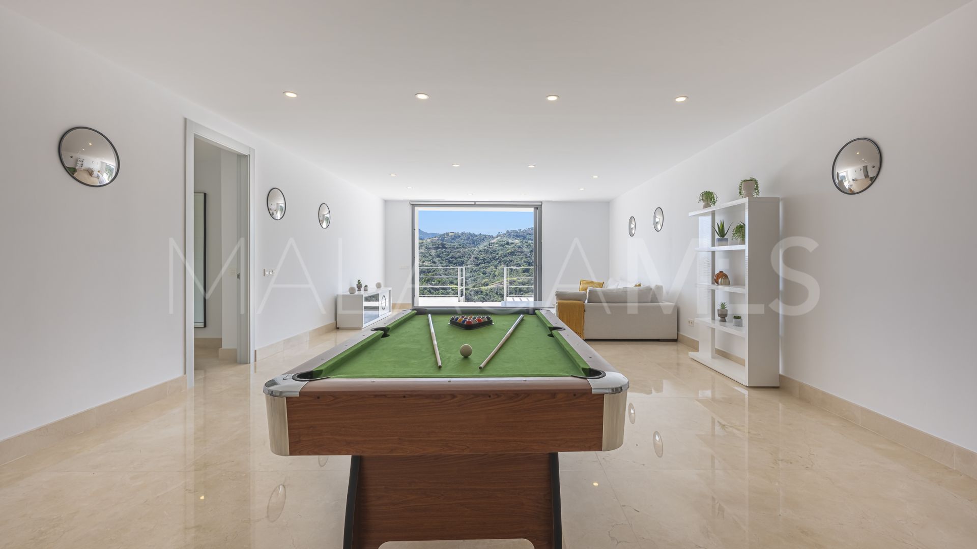 Villa for sale in Los Arqueros