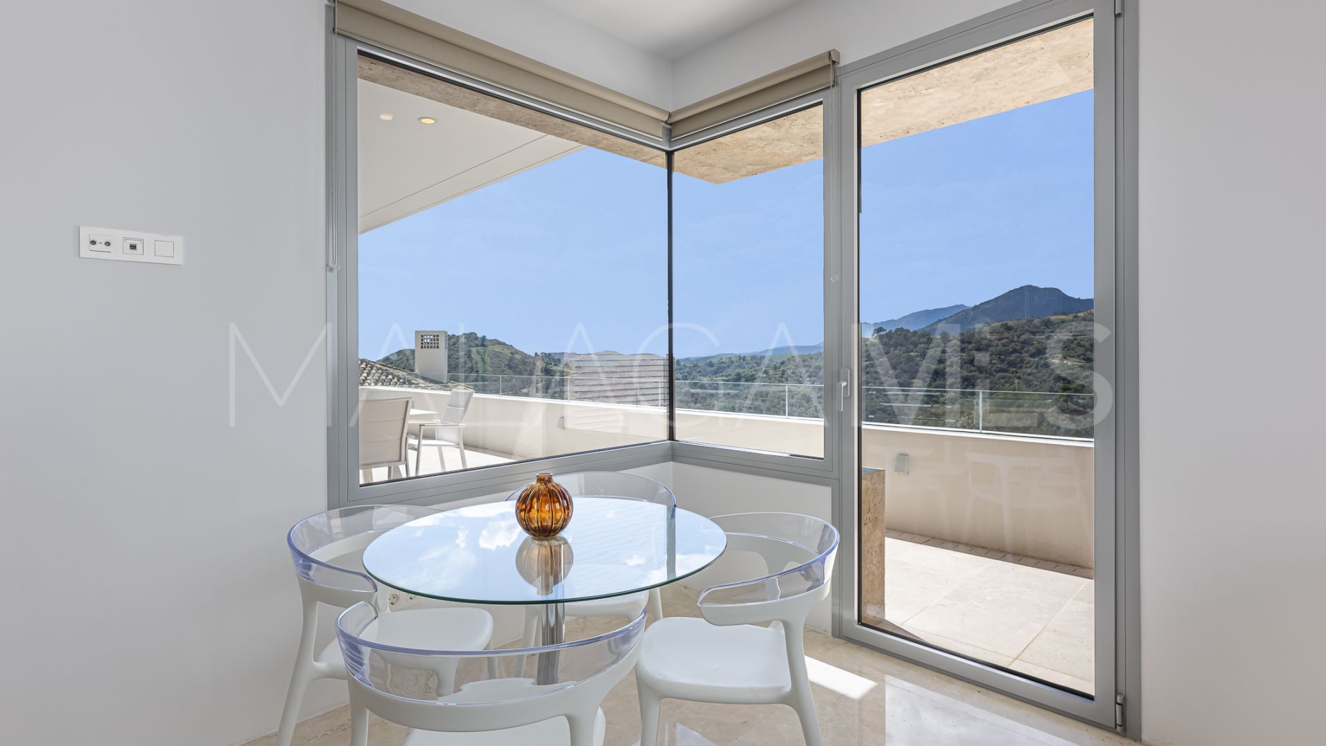 Villa for sale in Los Arqueros