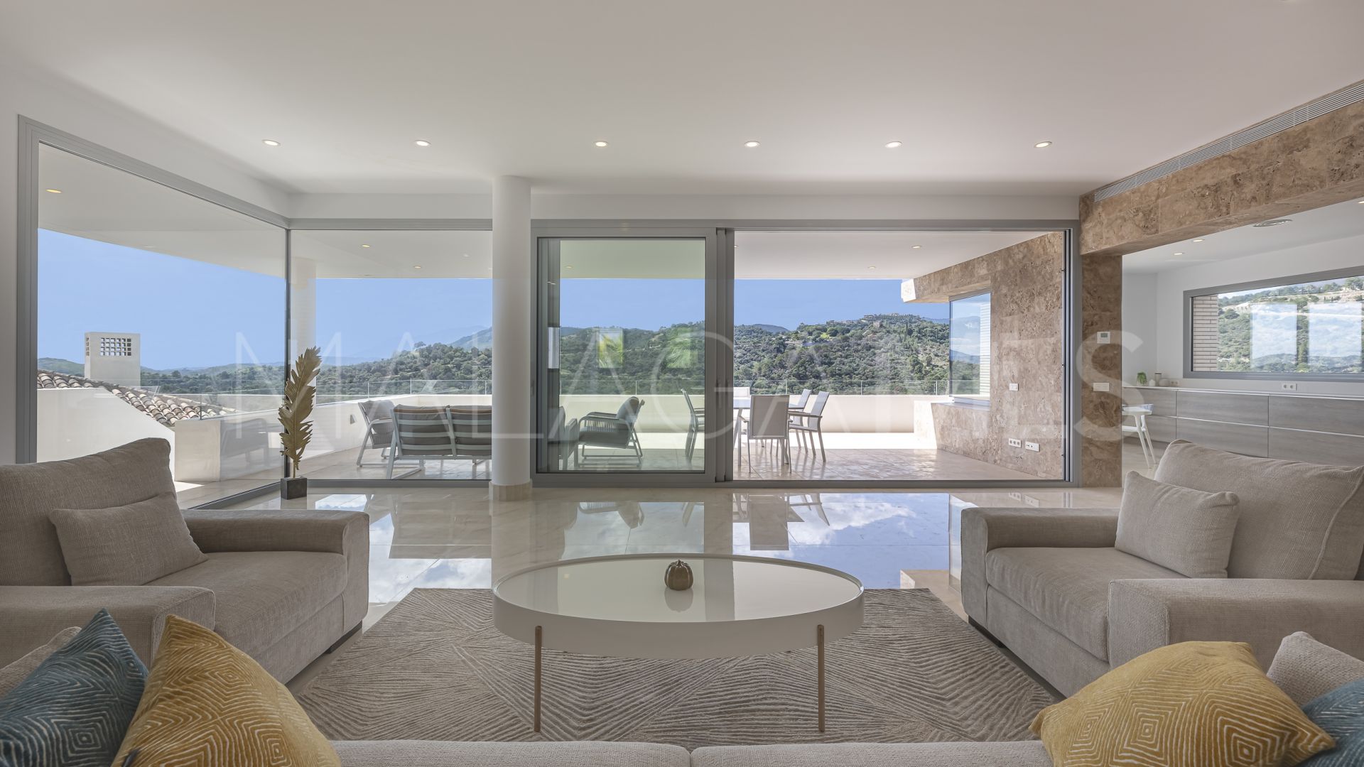 Villa for sale in Los Arqueros