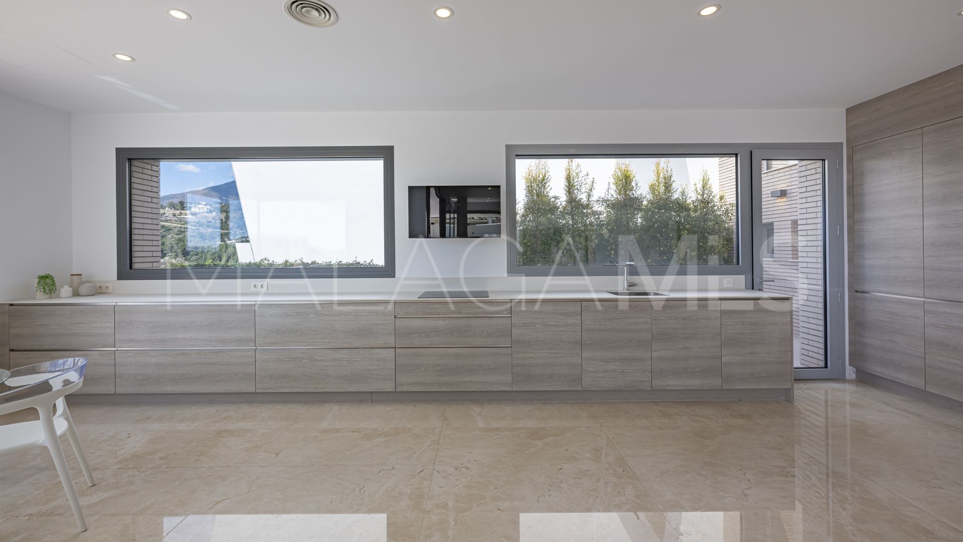 Villa for sale in Los Arqueros