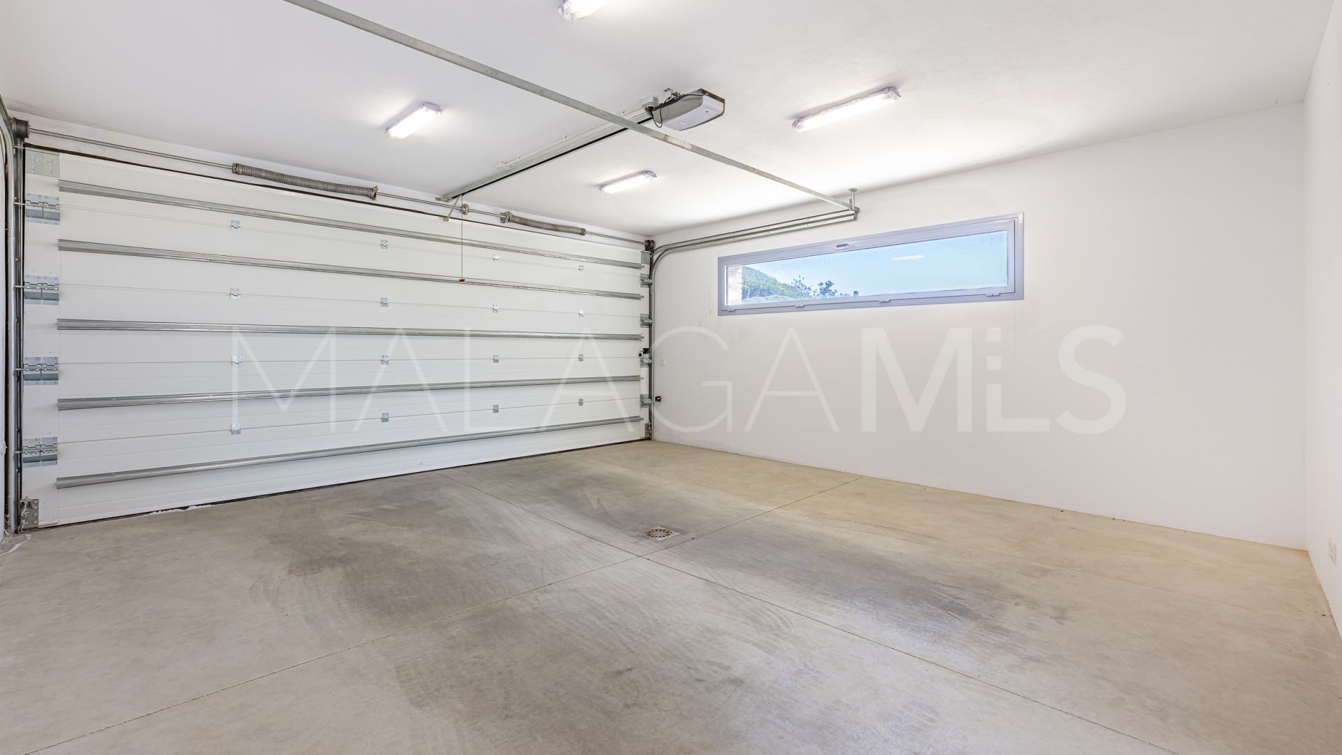 Villa for sale in Los Arqueros