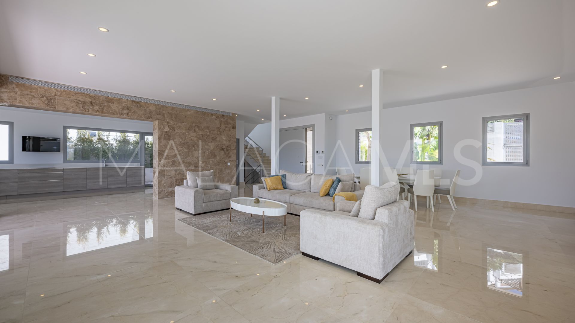 Villa for sale in Los Arqueros