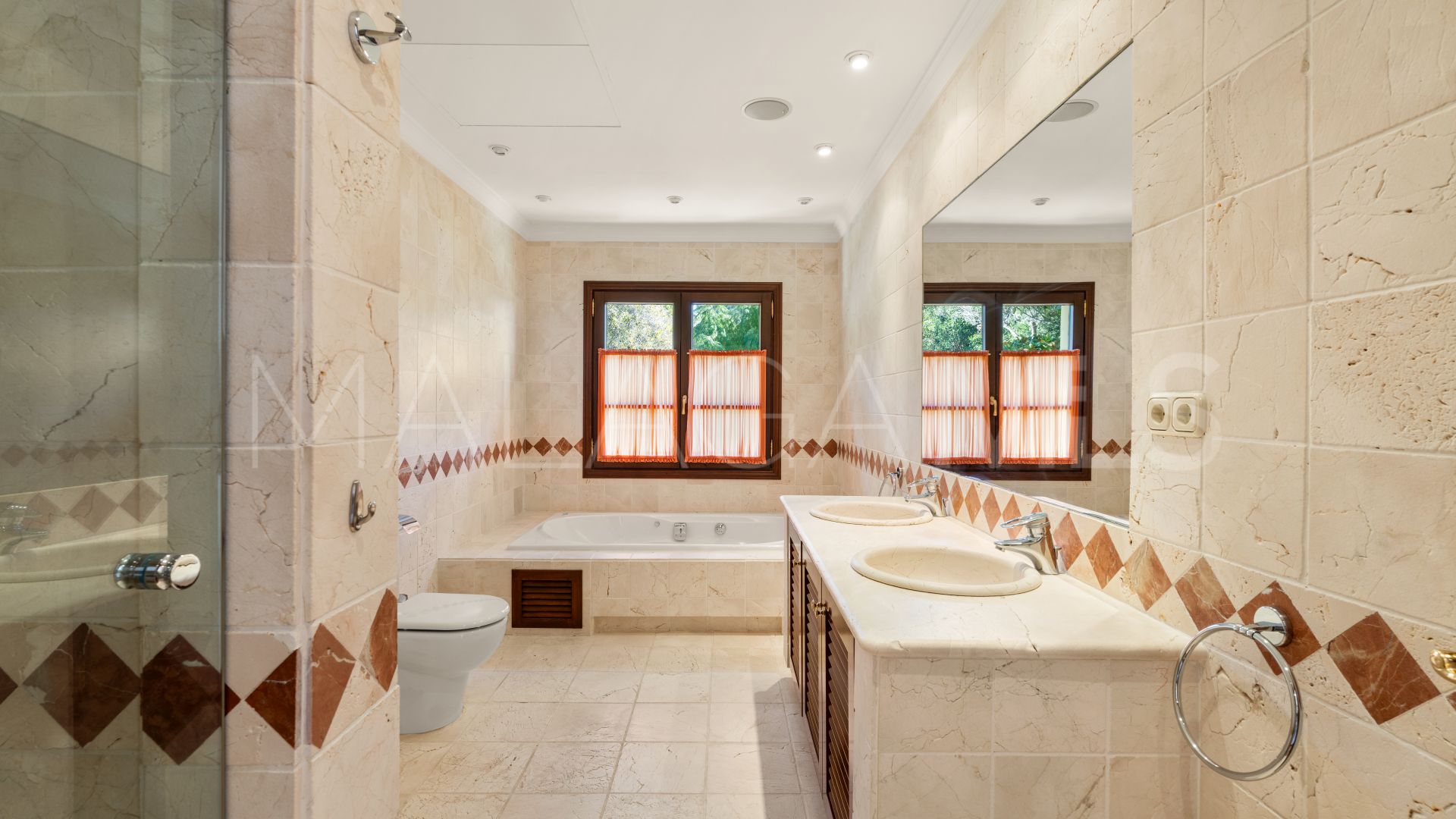 Villa for sale in La Zagaleta