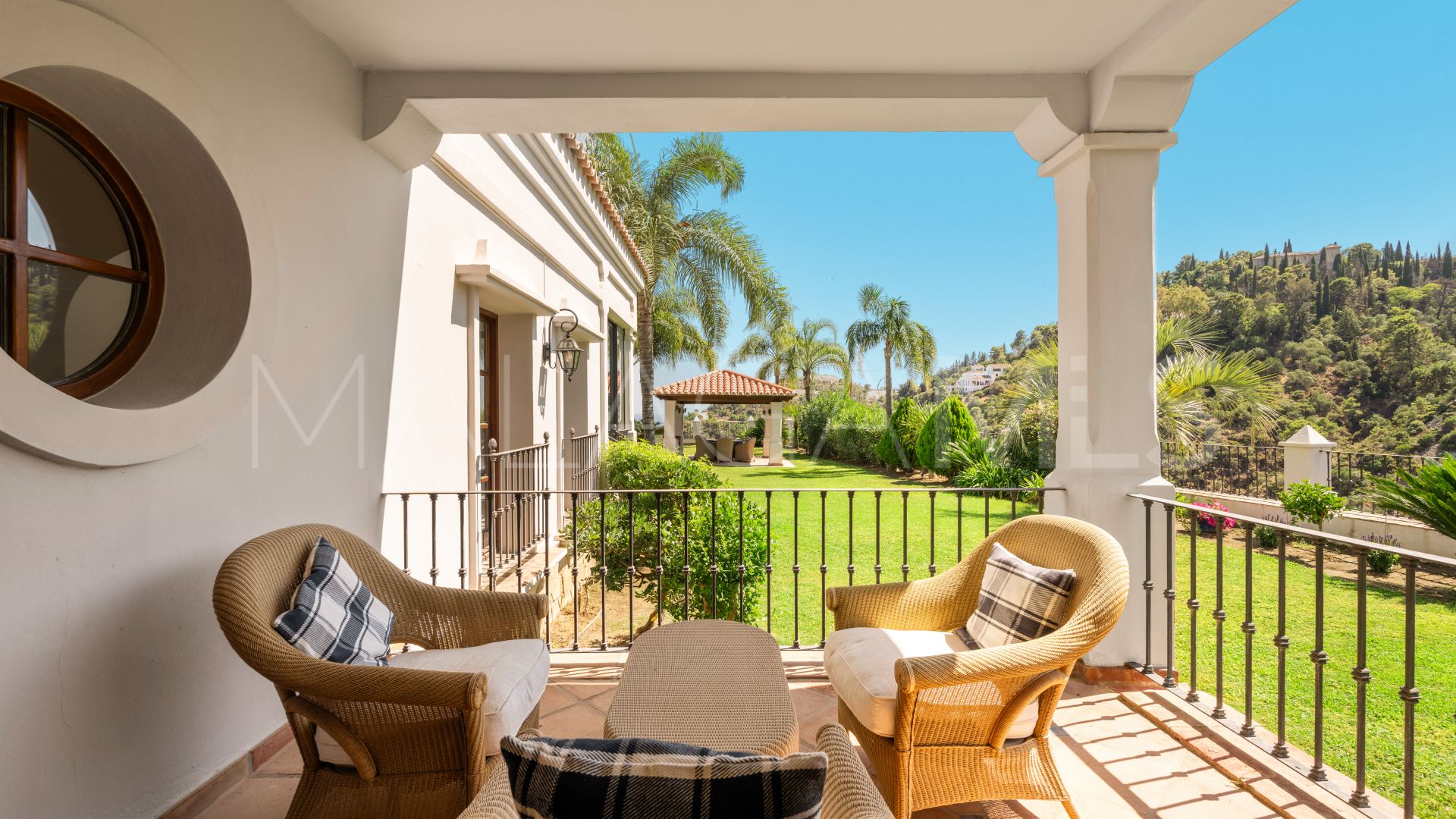 El Madroñal, villa for sale