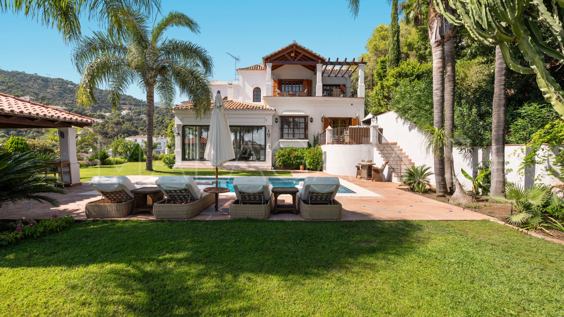 El Madroñal, villa for sale