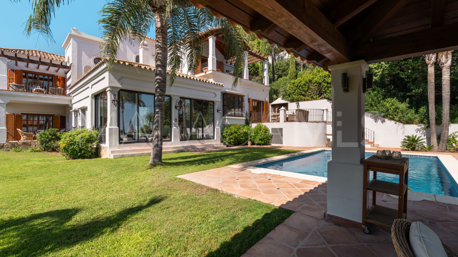 El Madroñal, villa for sale