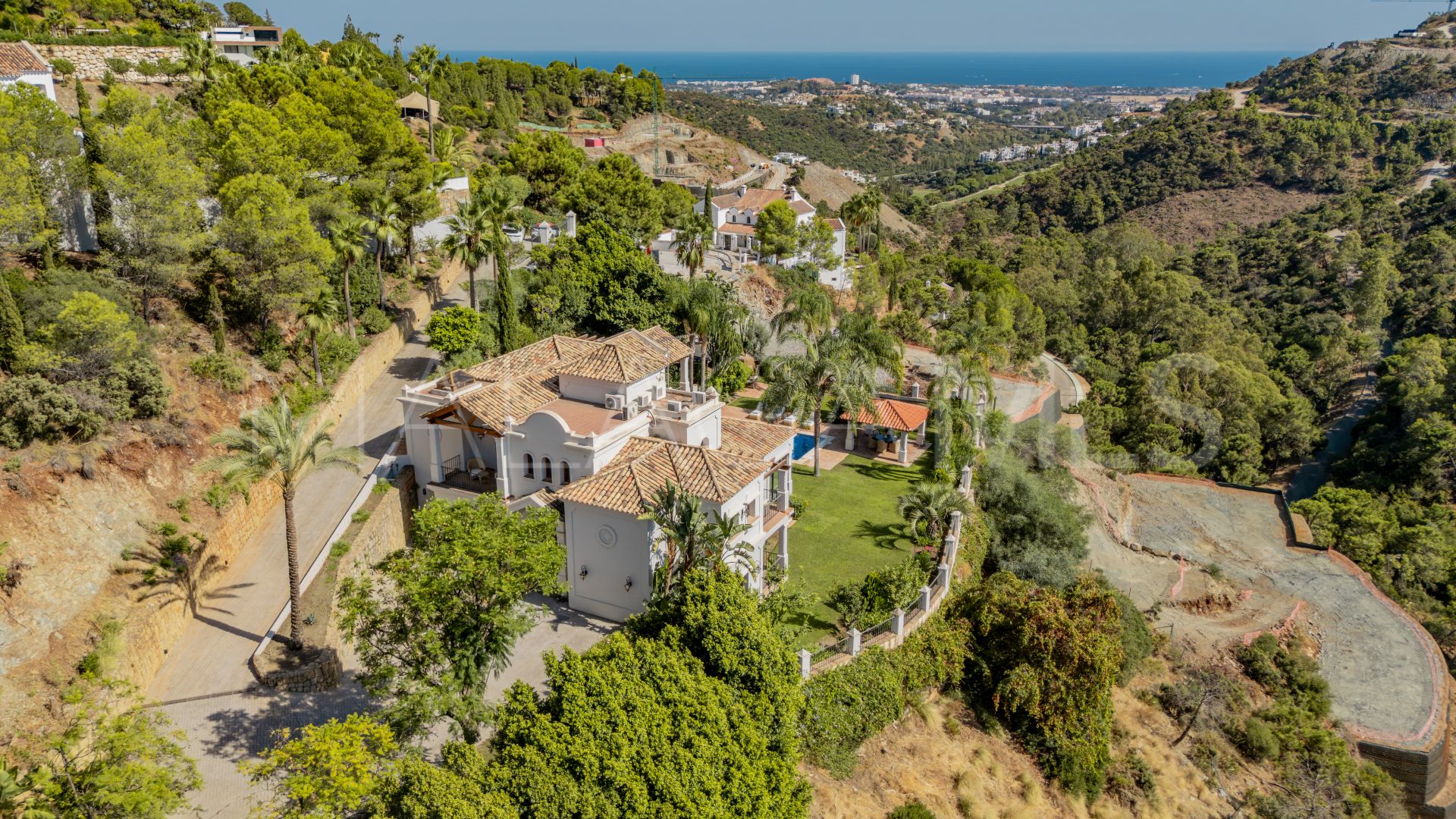 El Madroñal, villa for sale