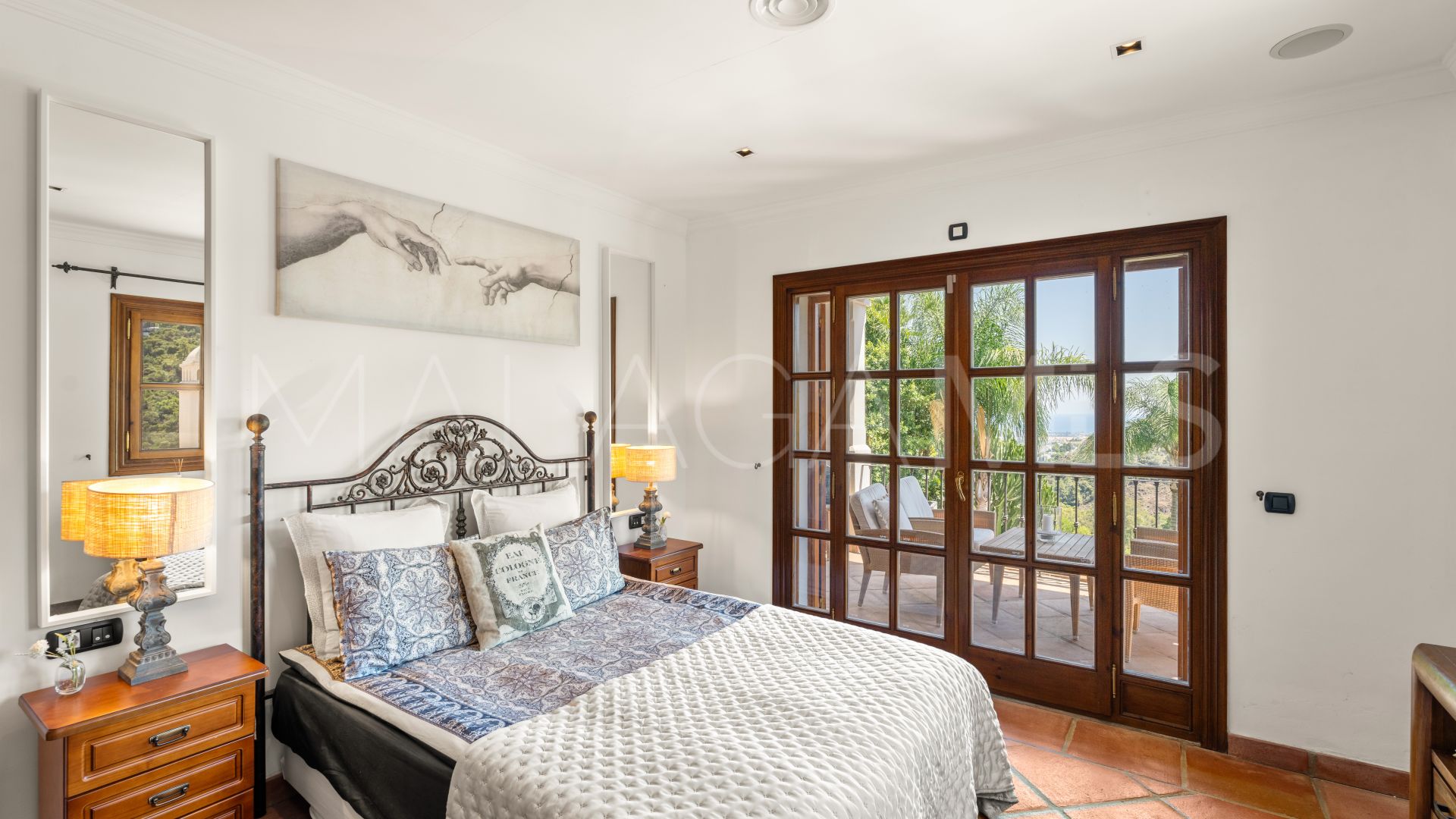 El Madroñal, villa for sale