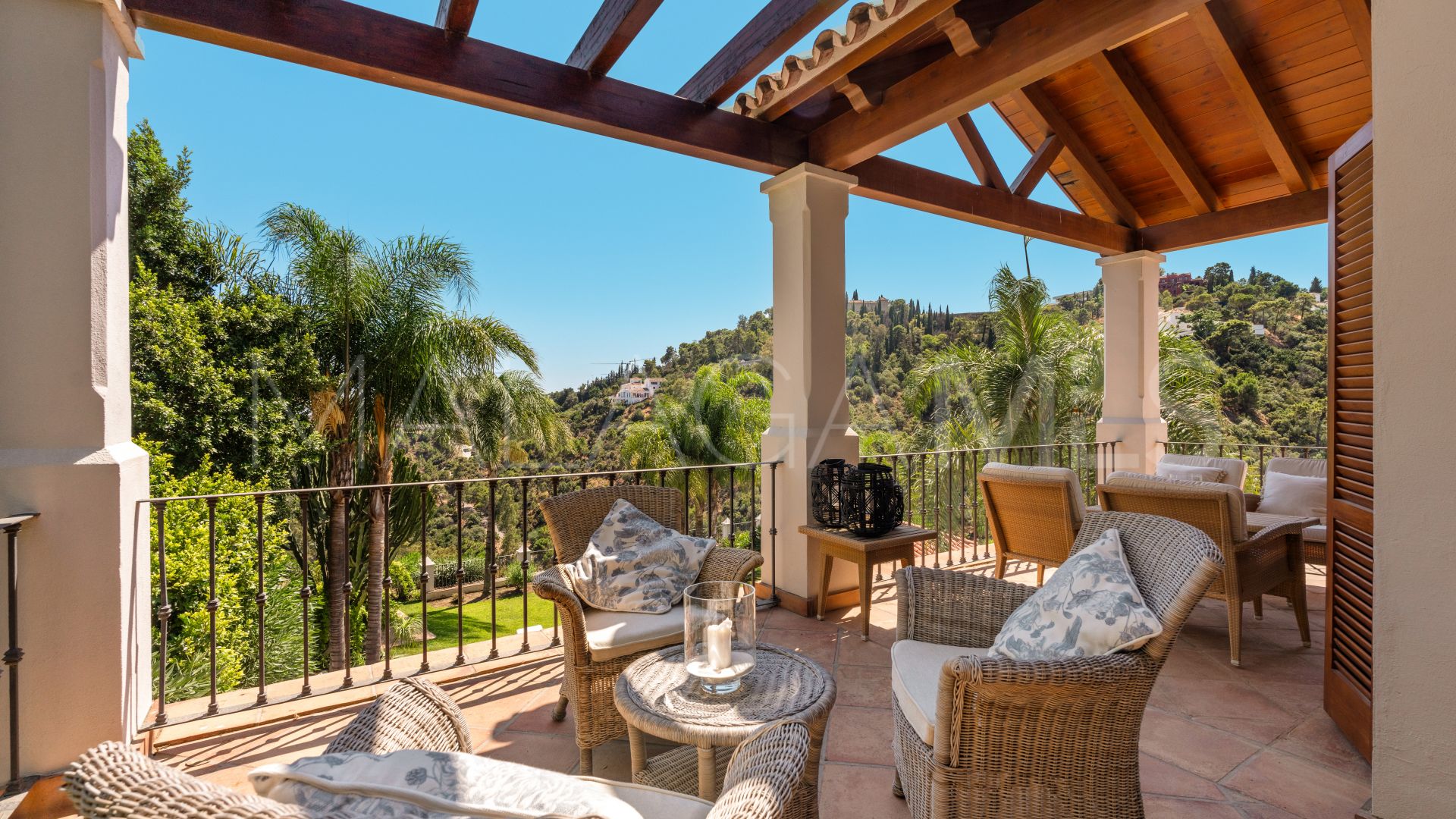 El Madroñal, villa for sale
