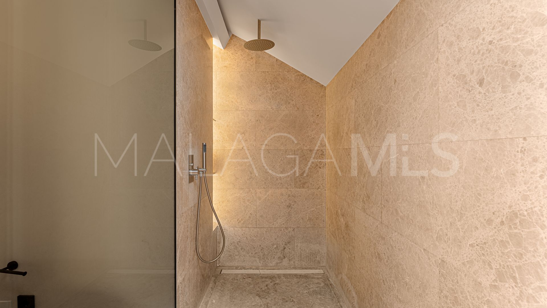 Zweistöckiges penthouse for sale in Lomas del Rey