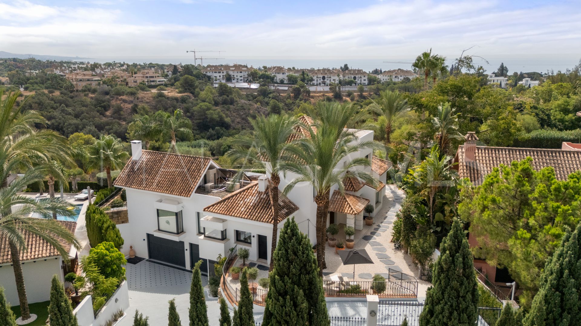 Las Lomas del Marbella Club villa for sale