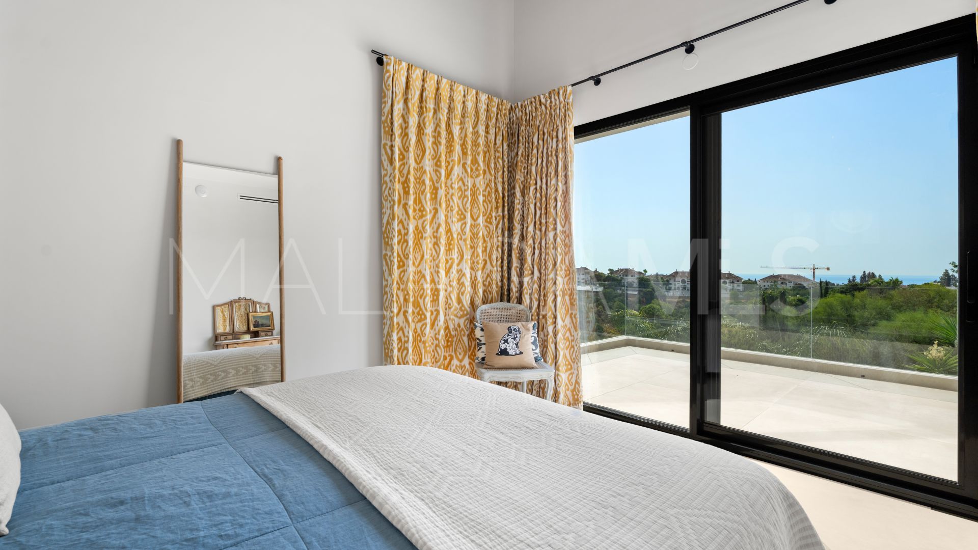 Las Lomas del Marbella Club villa for sale