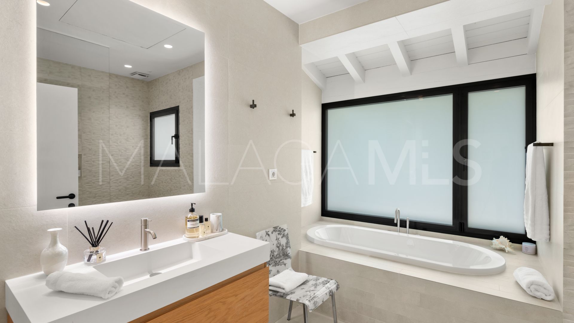 Las Lomas del Marbella Club villa for sale
