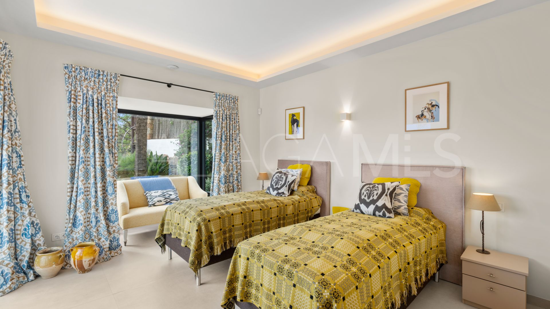 Las Lomas del Marbella Club villa for sale
