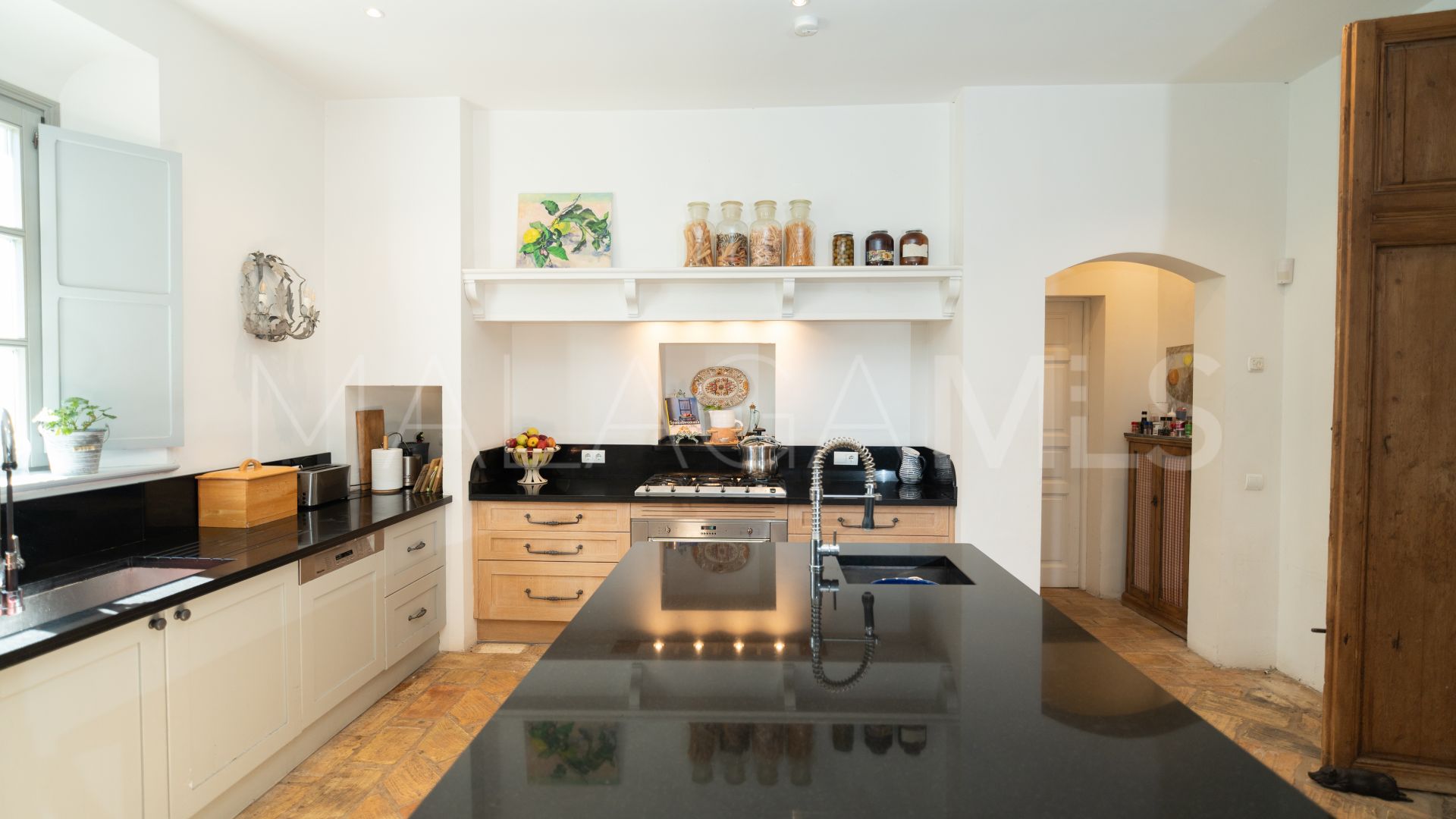 Villa for sale in El Madroñal