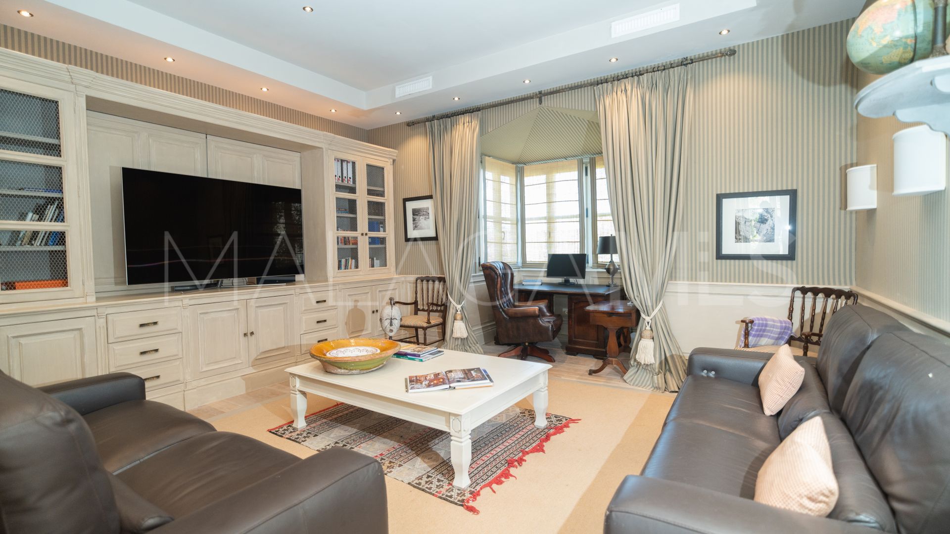 Villa for sale in El Madroñal