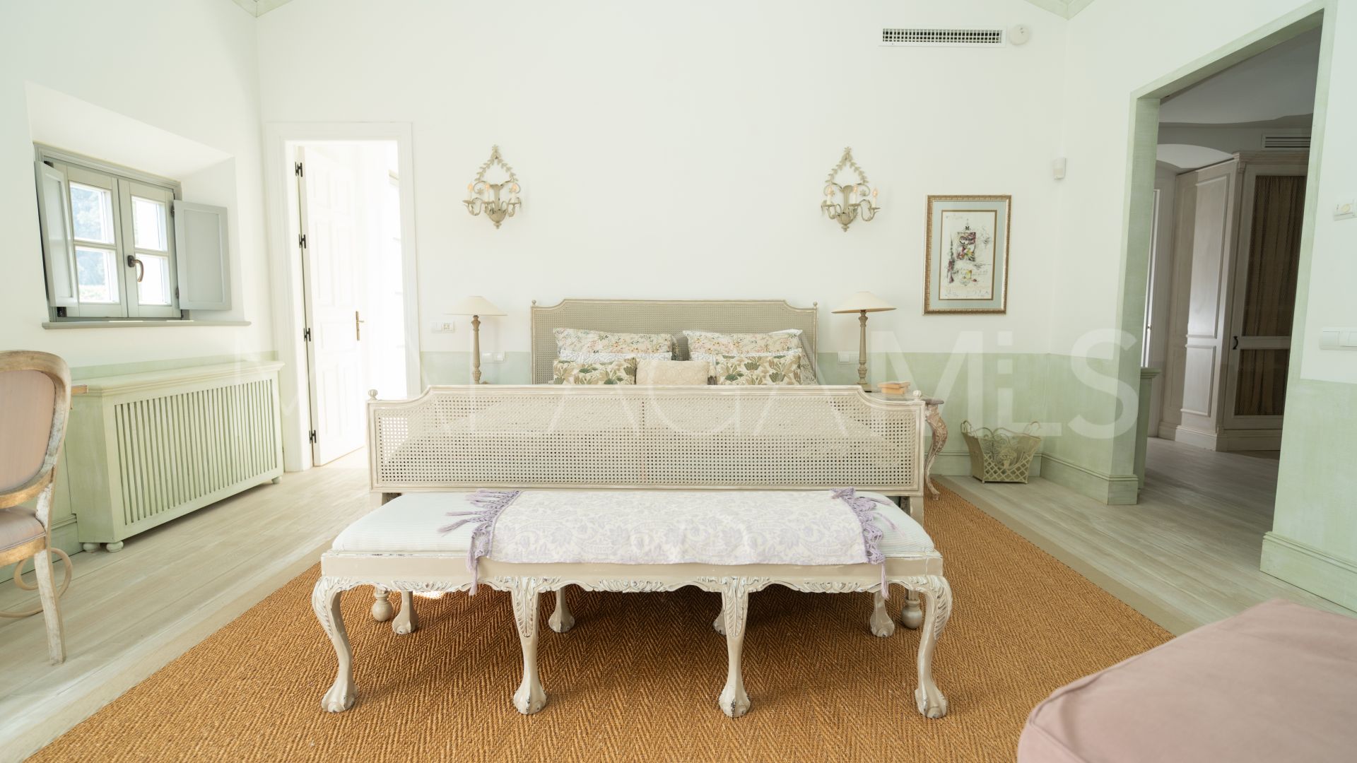 Villa for sale in El Madroñal