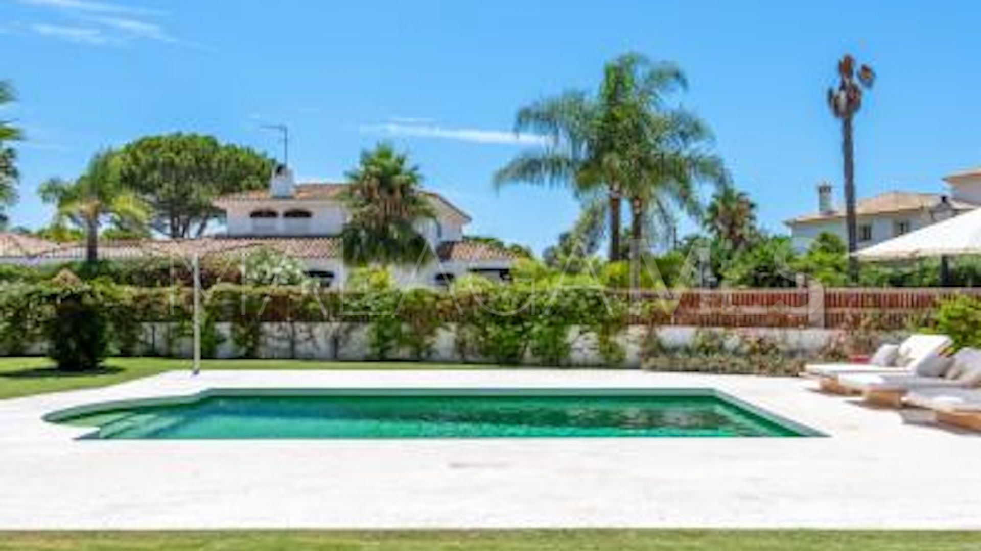 Villa for sale in Casasola