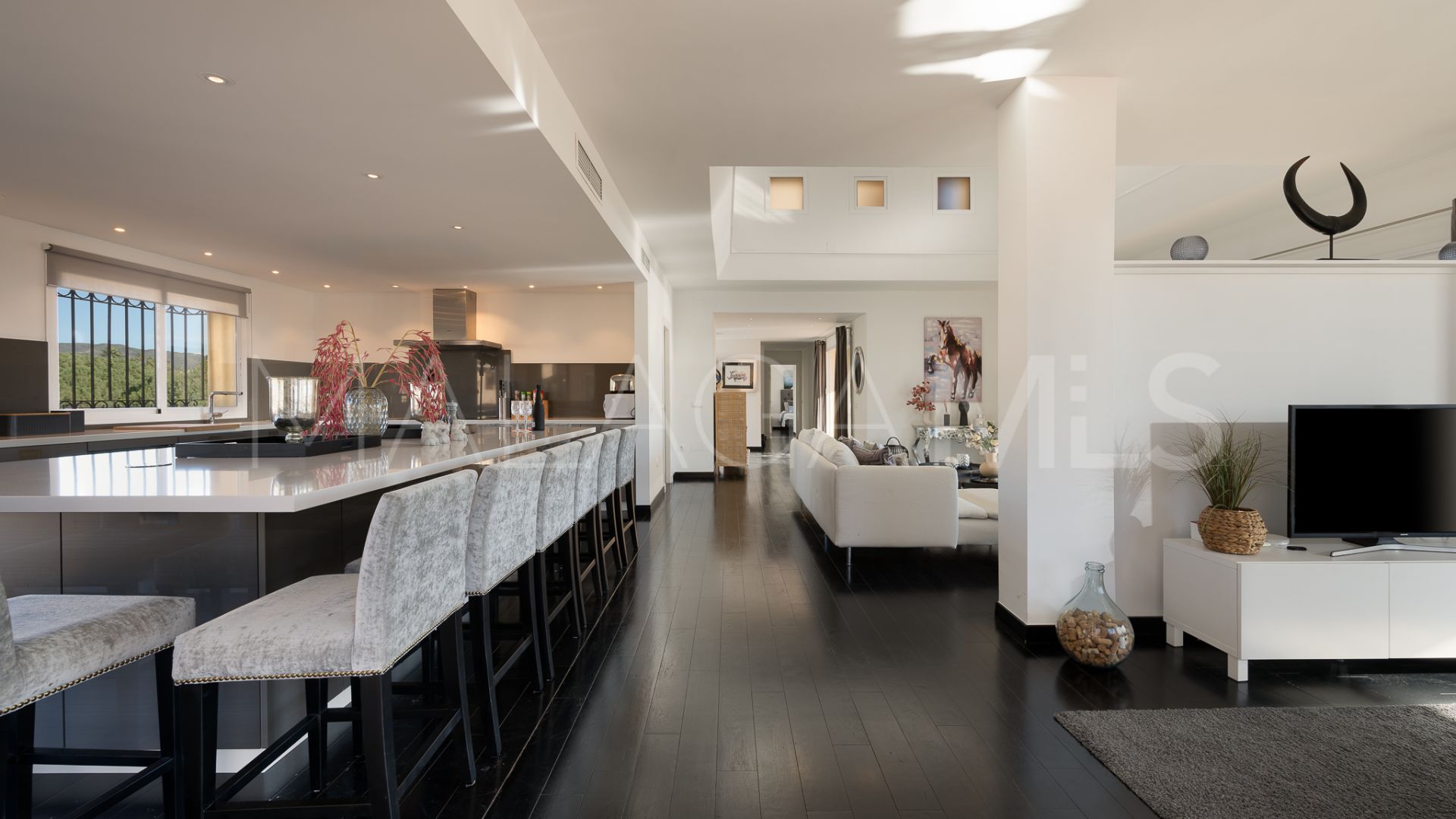 Duplex penthouse for sale in Elviria