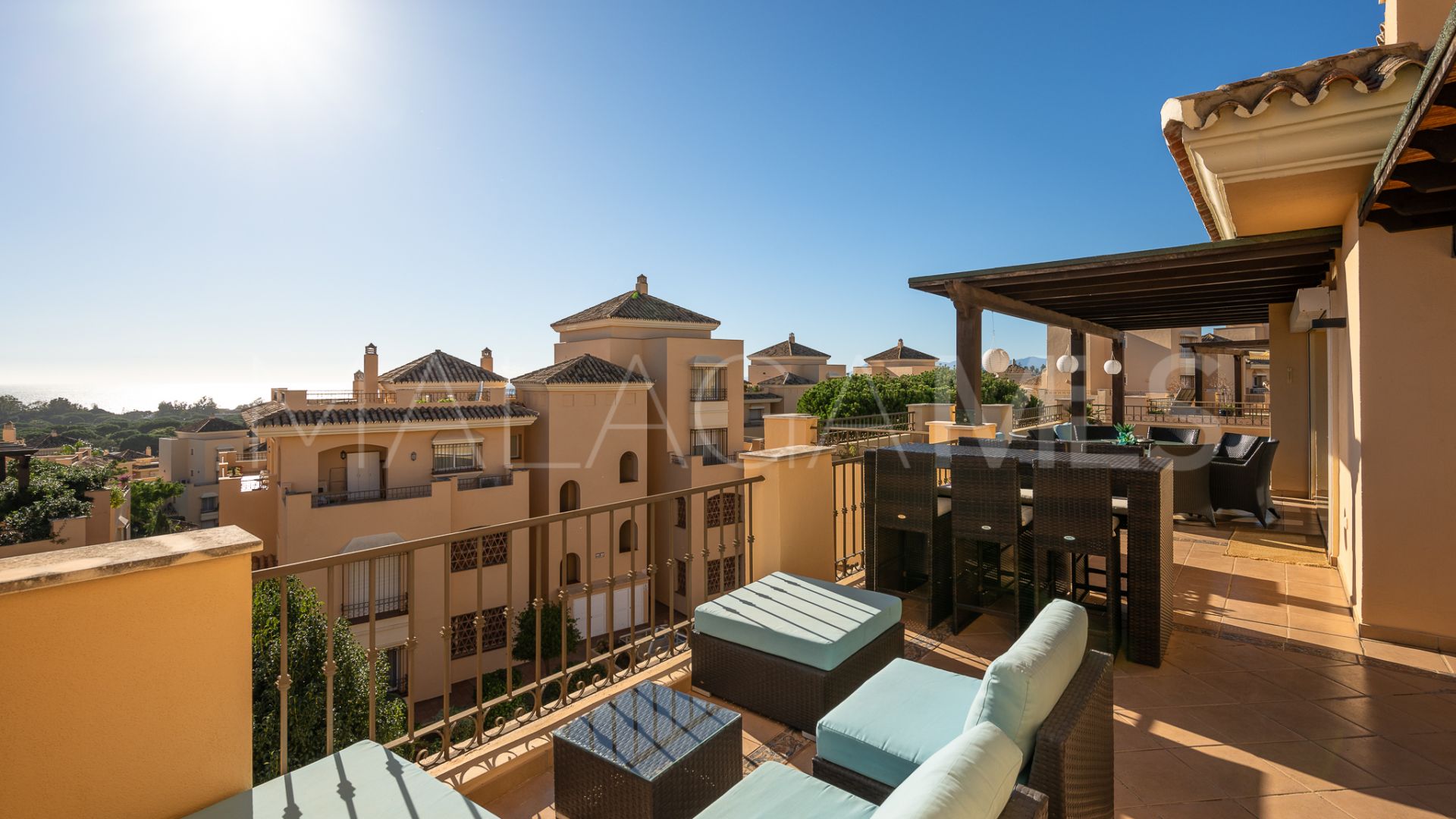 Duplex penthouse for sale in Elviria