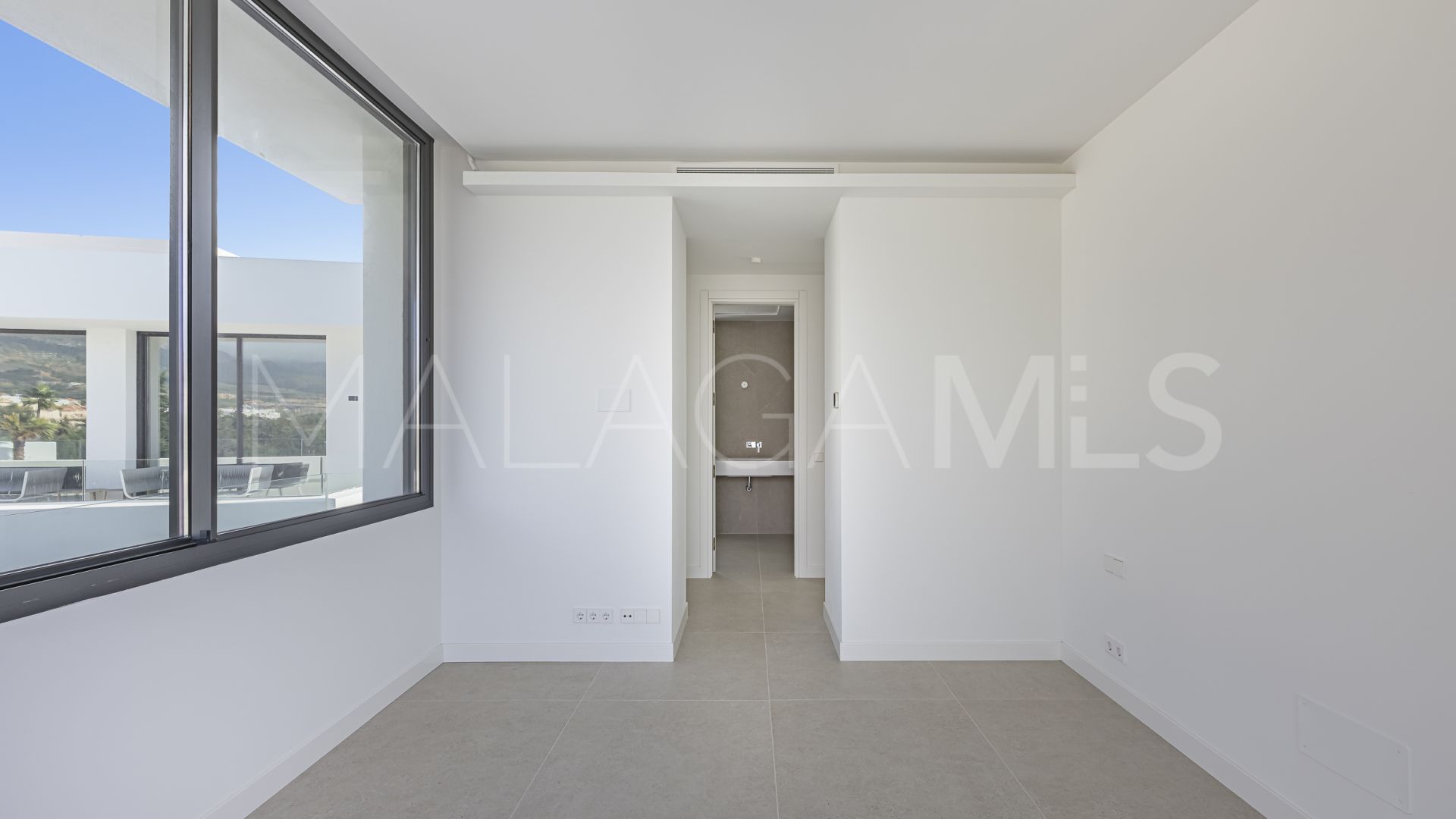 For sale villa with 4 bedrooms in Rio Real