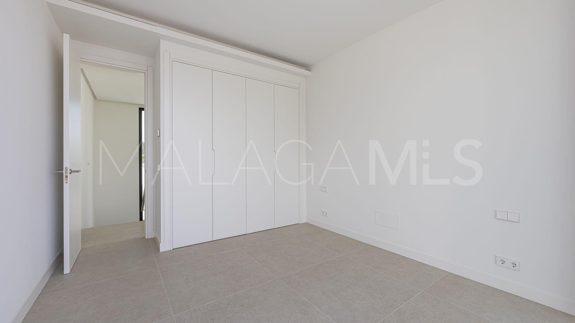 For sale villa with 4 bedrooms in Rio Real