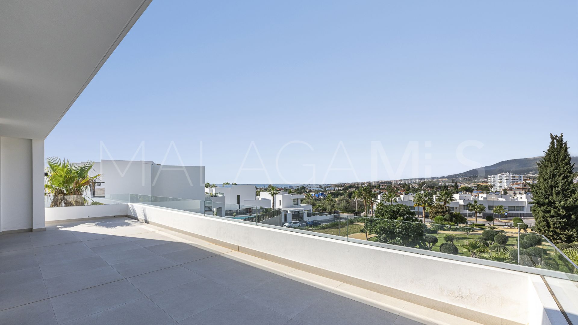 For sale villa with 4 bedrooms in Rio Real