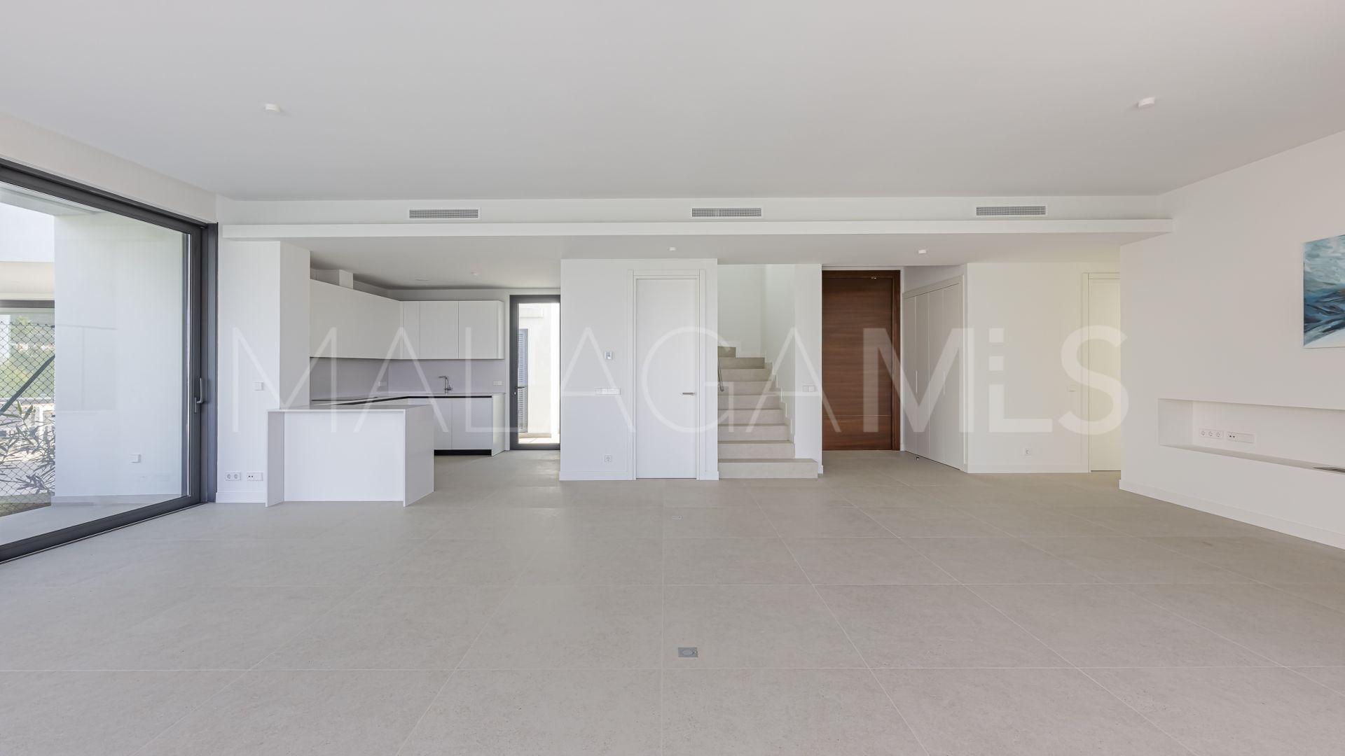 For sale villa with 4 bedrooms in Rio Real