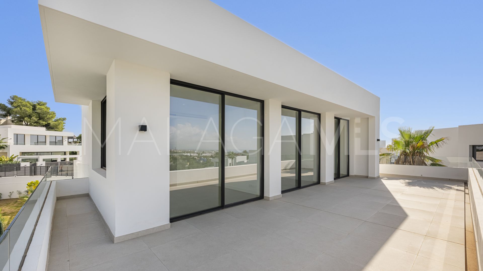 For sale villa with 4 bedrooms in Rio Real